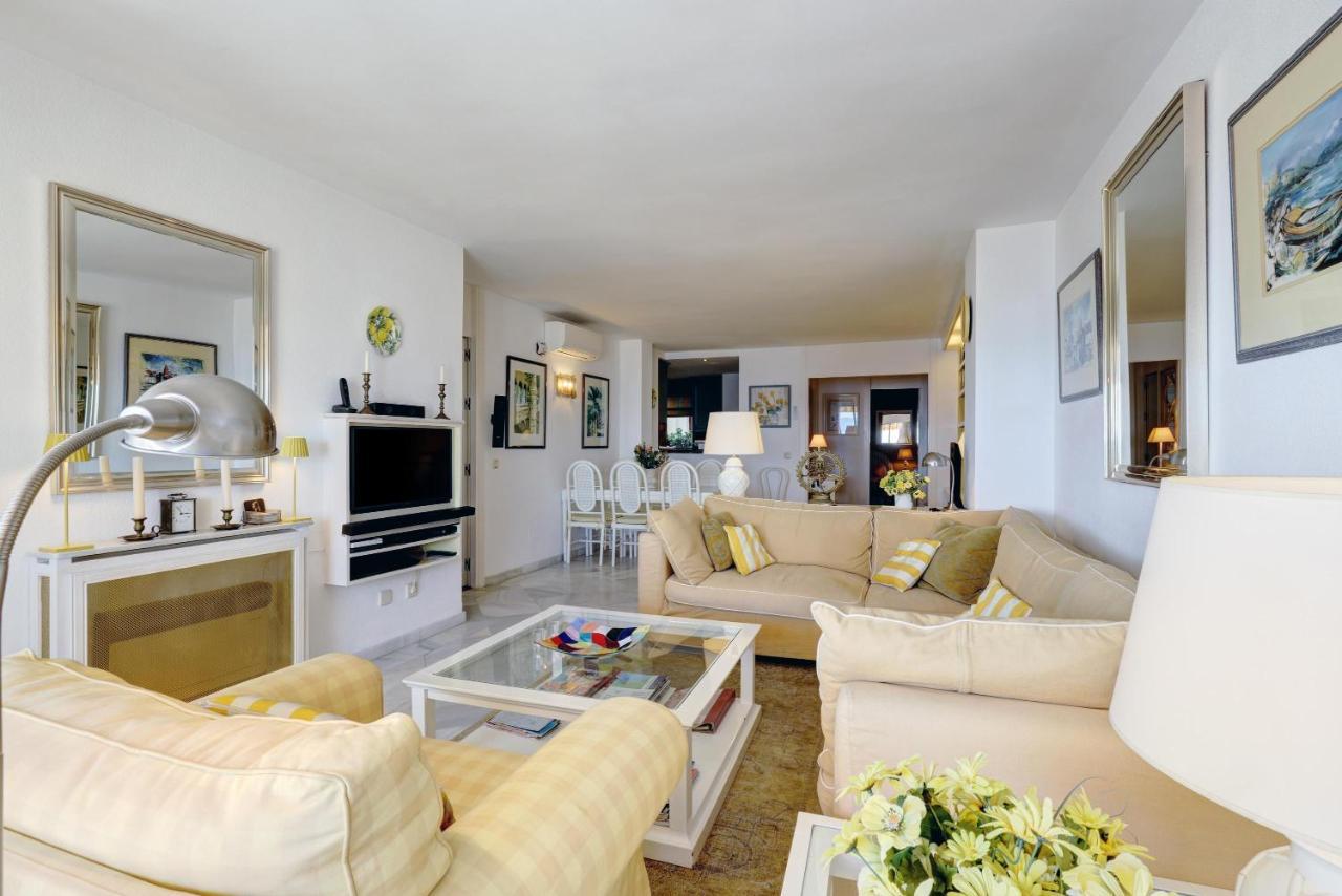 Apartment - Car Included Estepona Eksteriør bilde